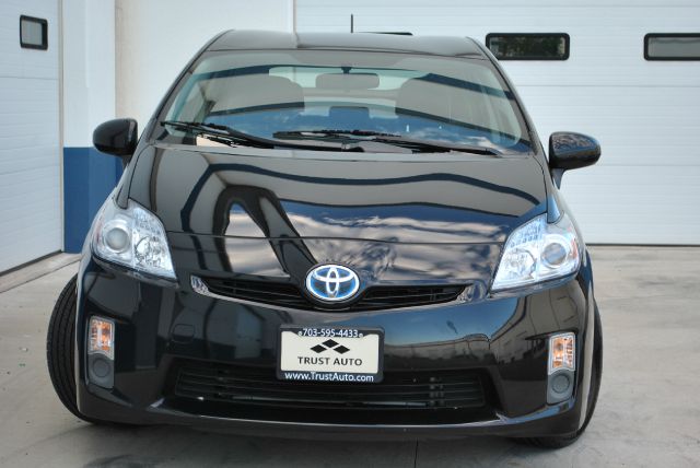 Toyota Prius 2dr Carrera 4 S Cpe 6-spd Manual Coupe Hatchback