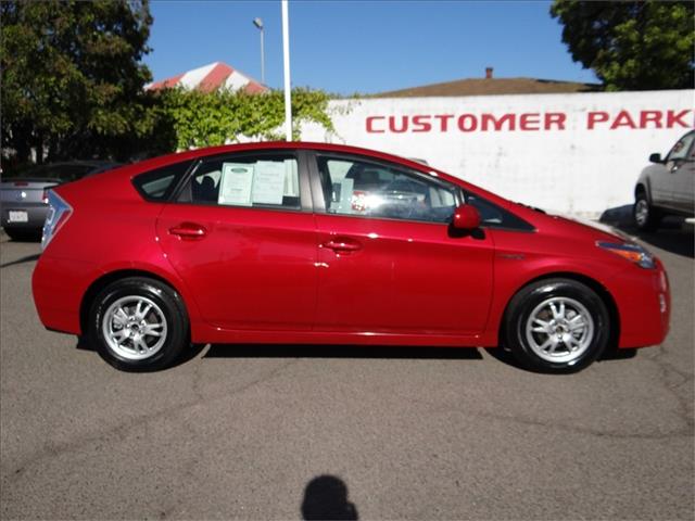 Toyota Prius 2010 photo 2