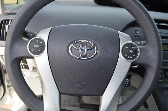 Toyota Prius 2010 photo 19