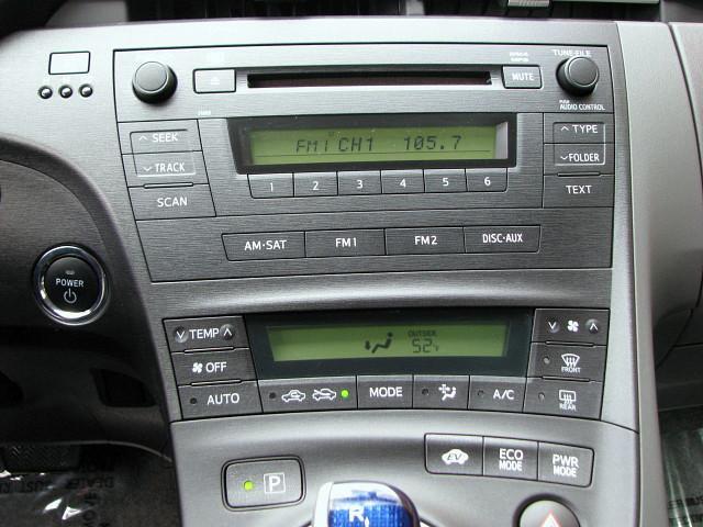 Toyota Prius 2010 photo 25