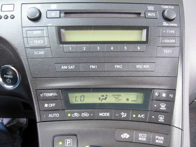 Toyota Prius 2010 photo 4