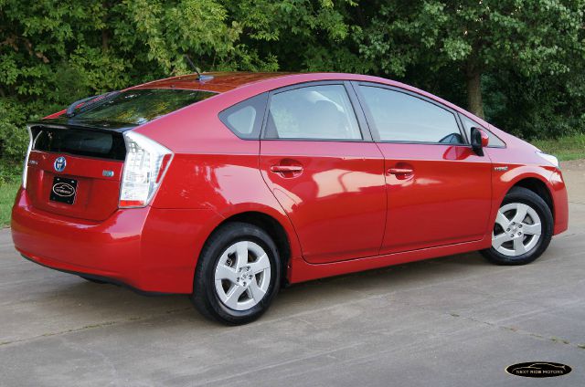 Toyota Prius 2010 photo 3
