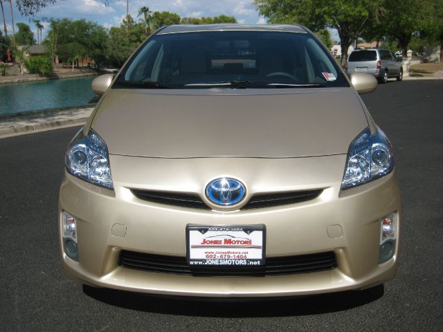 Toyota Prius 2010 photo 2