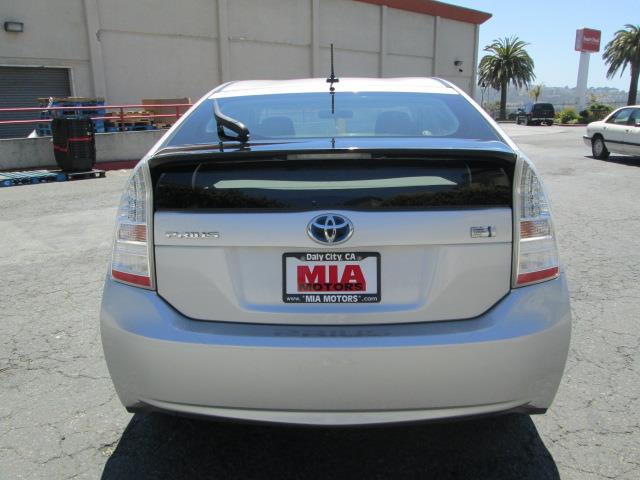 Toyota Prius 2010 photo 1