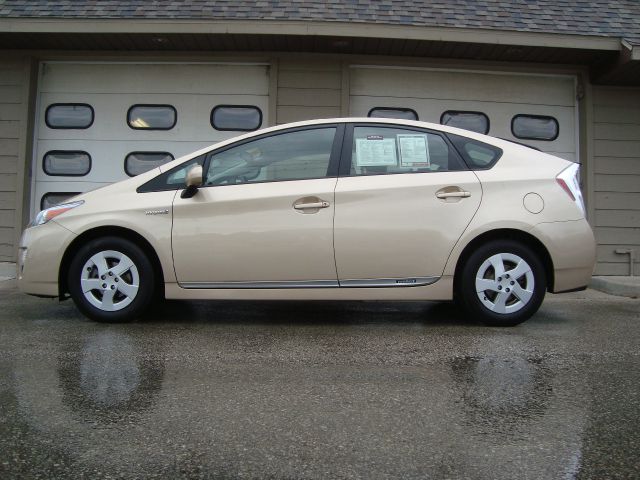 Toyota Prius 2010 photo 3
