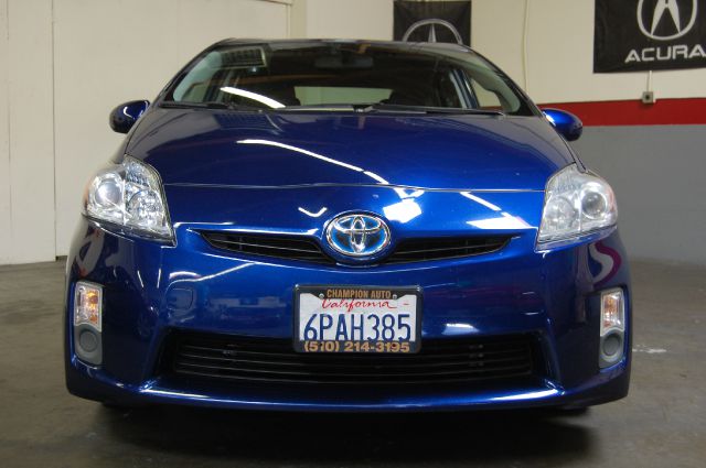 Toyota Prius 2010 photo 3