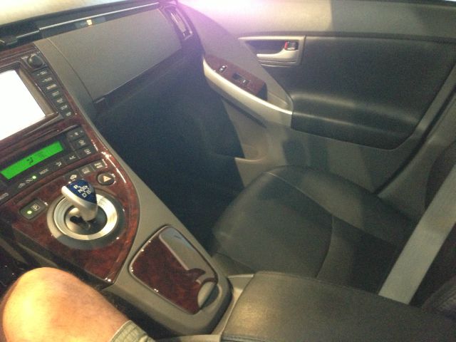 Toyota Prius 2010 photo 2