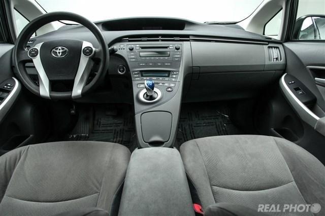 Toyota Prius 2010 photo 17