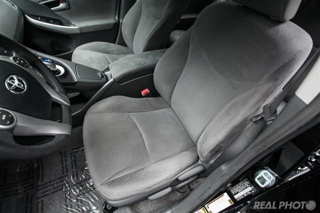 Toyota Prius 2010 photo 24