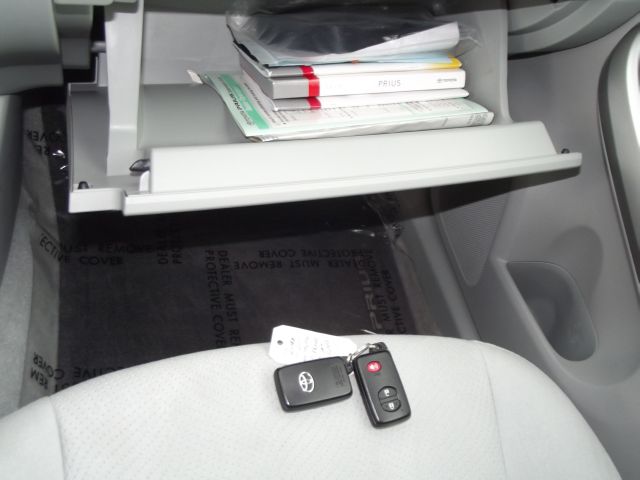 Toyota Prius 2010 photo 12