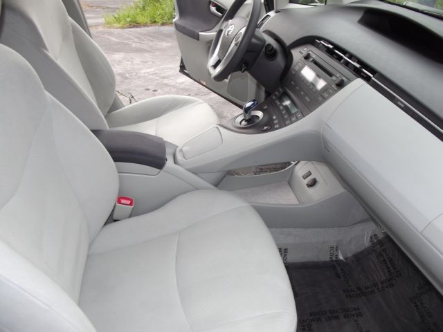 Toyota Prius 2010 photo 7