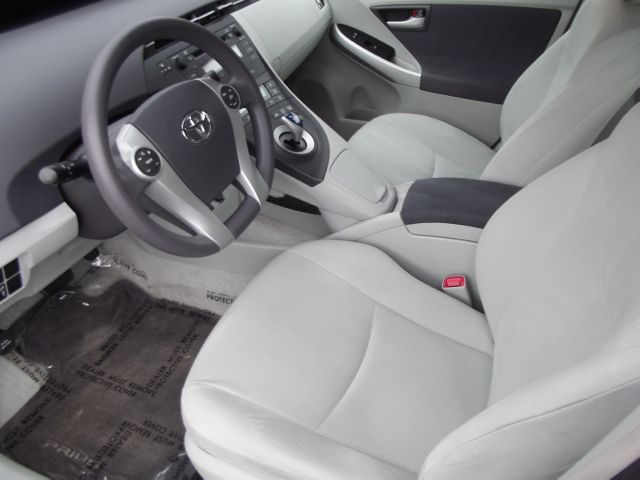 Toyota Prius 2010 photo 8