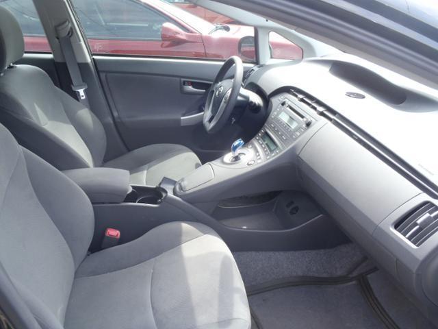 Toyota Prius 2010 photo 12