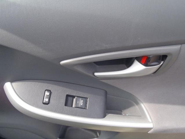 Toyota Prius 2010 photo 3