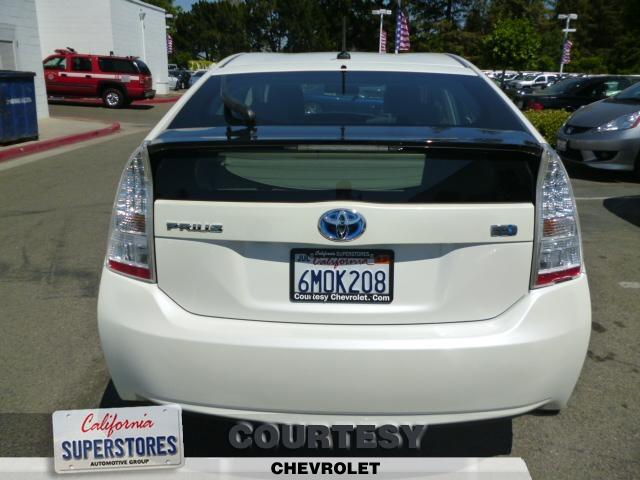 Toyota Prius 2010 photo 1