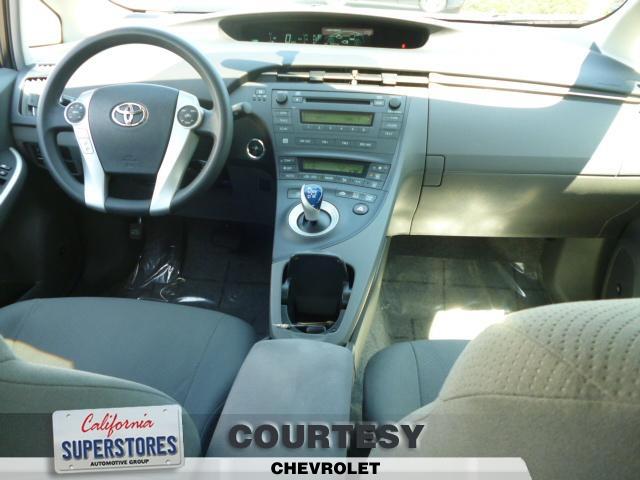 Toyota Prius 2010 photo 9