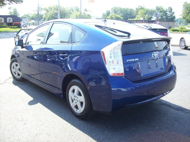 Toyota Prius 2010 photo 2