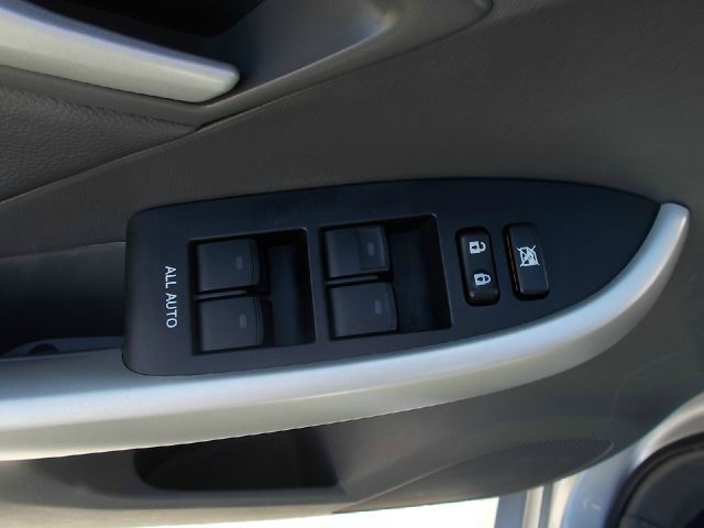 Toyota Prius 2010 photo 8