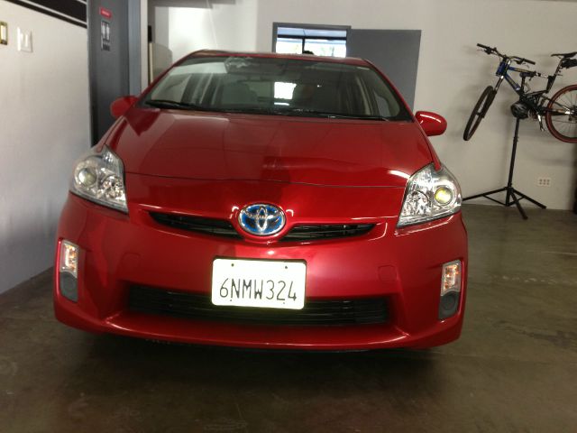Toyota Prius 2010 photo 2
