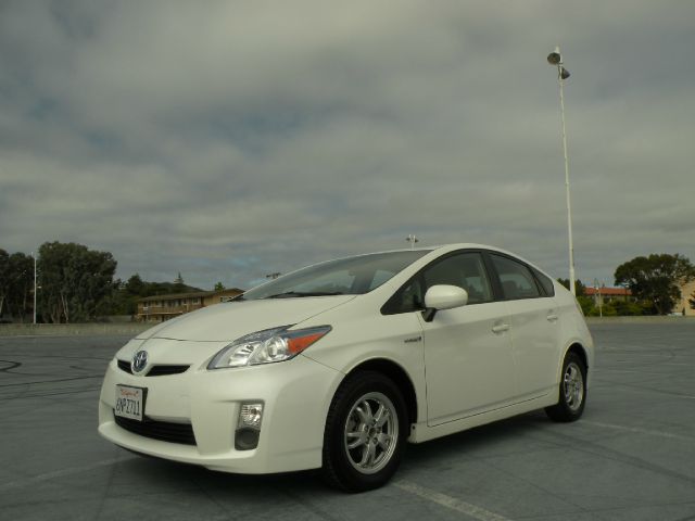 Toyota Prius 2010 photo 2