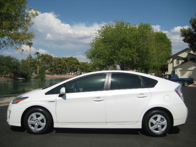 Toyota Prius 2010 photo 3