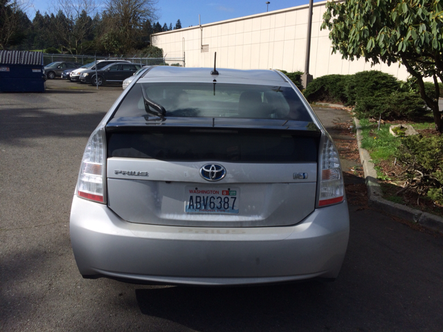 Toyota Prius 2010 photo 3