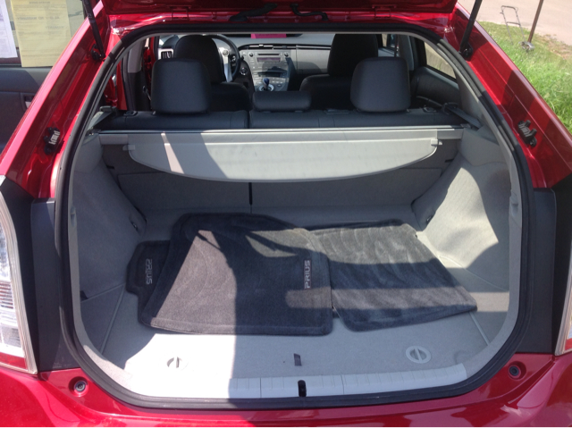 Toyota Prius Premier - ONE Ownerloaded Hatchback