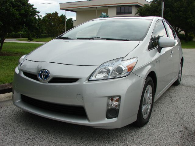 Toyota Prius 2010 photo 2