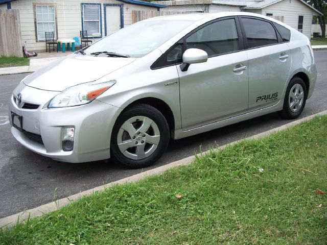 Toyota Prius 2010 photo 18