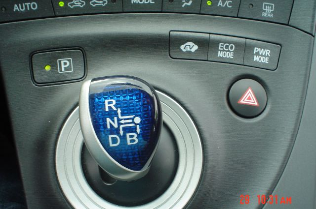 Toyota Prius 2010 photo 1