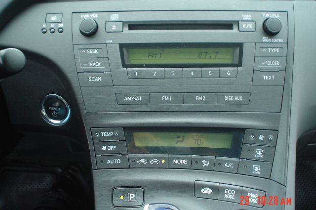 Toyota Prius 2010 photo 17