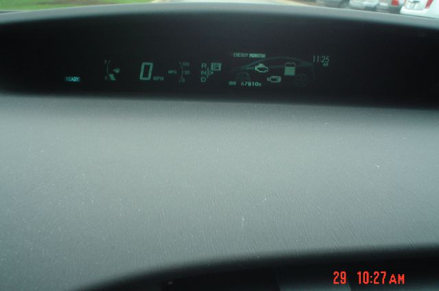 Toyota Prius 2010 photo 18