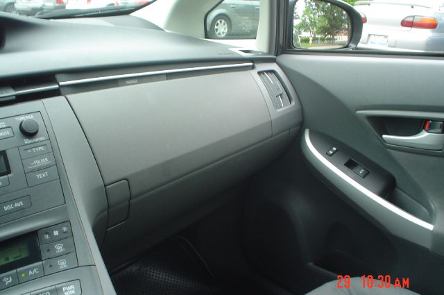Toyota Prius 2010 photo 27