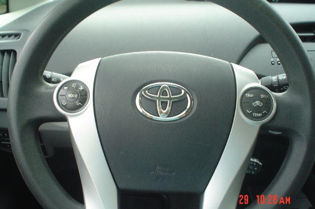 Toyota Prius 2010 photo 3