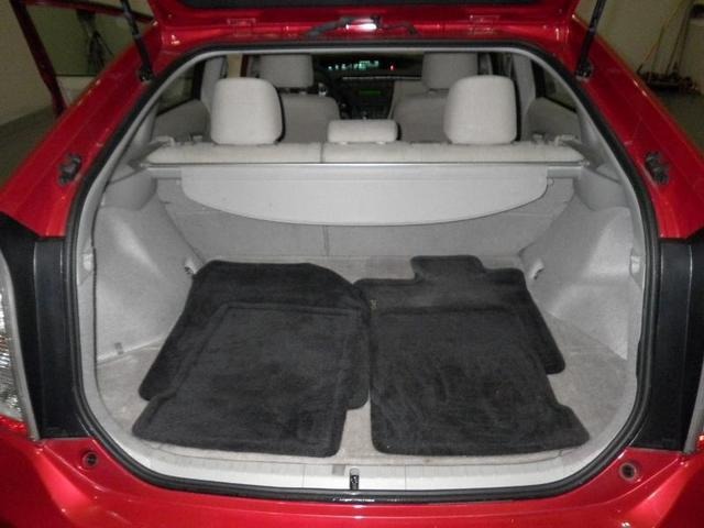 Toyota Prius 2011 photo 3