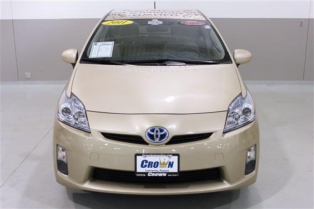 Toyota Prius 2011 photo 2