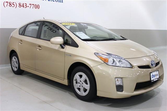 Toyota Prius 2011 photo 3