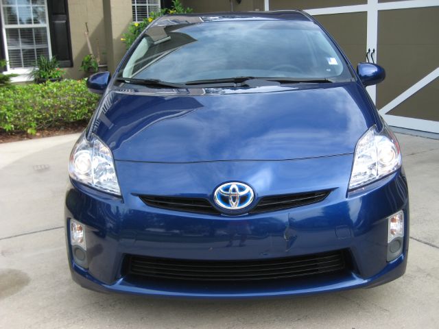 Toyota Prius 2011 photo 2