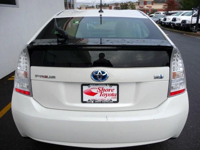 Toyota Prius 2011 photo 4