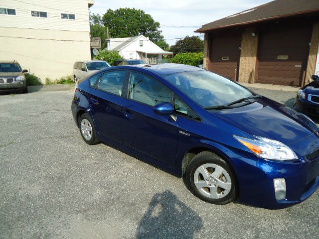 Toyota Prius 2011 photo 1