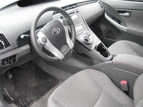 Toyota Prius 2011 photo 4