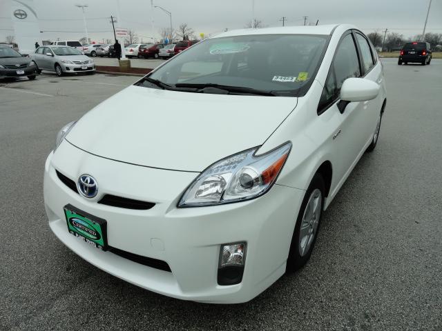 Toyota Prius 2011 photo 2