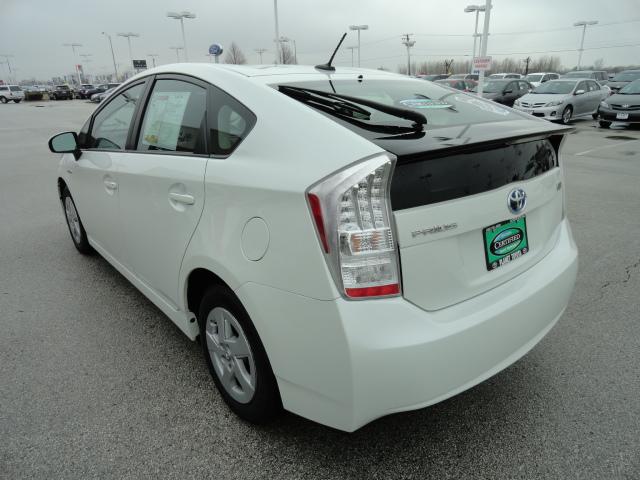 Toyota Prius 2011 photo 5