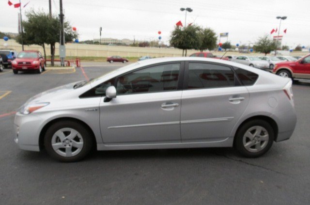 Toyota Prius 2011 photo 3