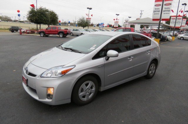 Toyota Prius 2011 photo 2