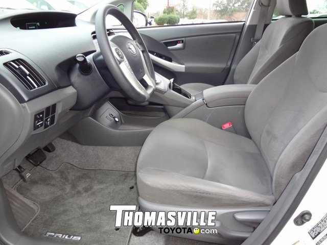 Toyota Prius 2011 photo 2