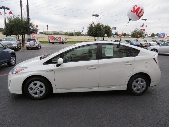 Toyota Prius 2011 photo 3