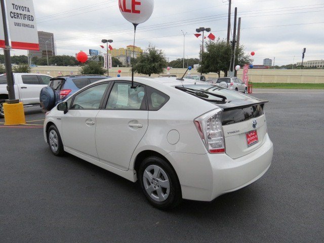 Toyota Prius 2011 photo 4
