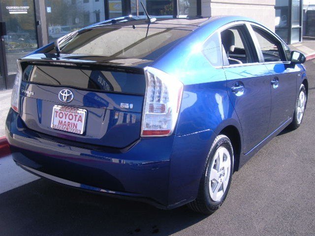 Toyota Prius 2011 photo 4