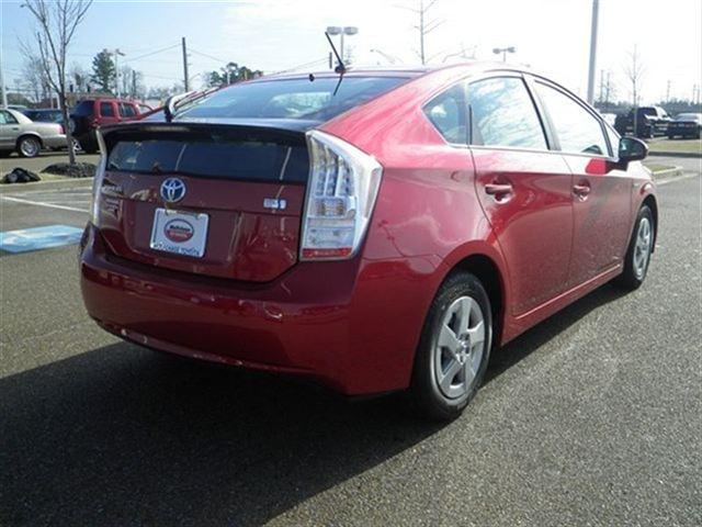 Toyota Prius 2011 photo 2